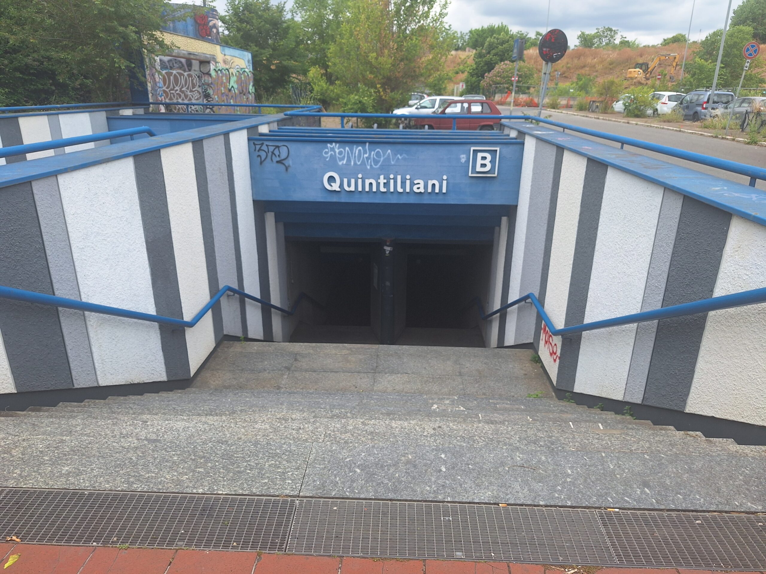 Entrata stazione Quintiliani